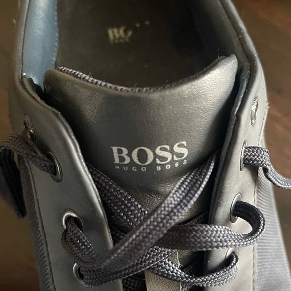 Hugo Boss Men's Saturn Low Profile Mesh Sneaker - Picture 11 of 16